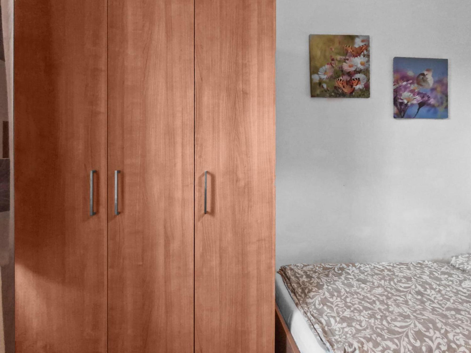 Josef Wolfik Strasse 10 Apartment Stockerau Exterior foto